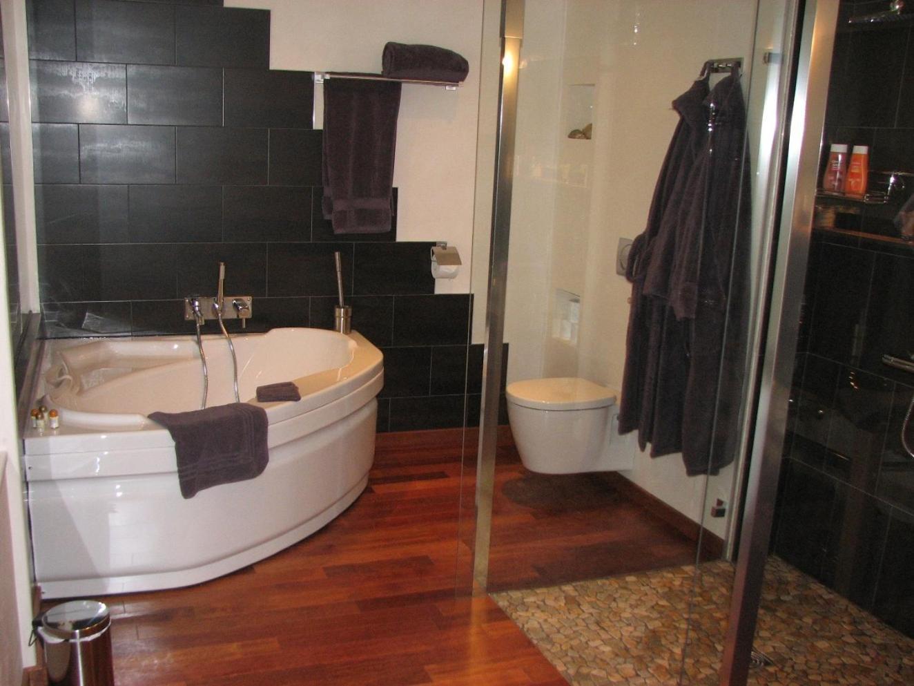 Chambres D'Hotes Domaine Saint-Joly Lasbordes Exterior foto